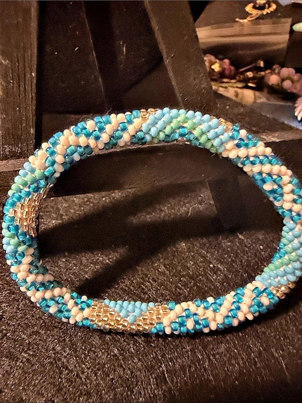 Beaded Necklace in Blue & Pink Like New